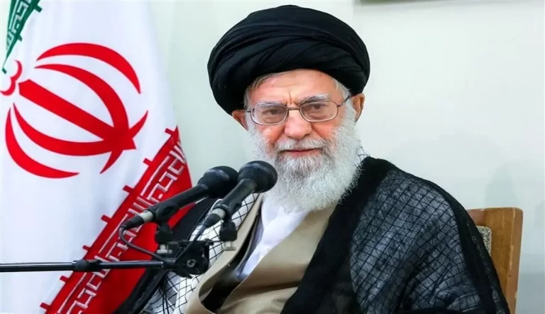 محمد مخبر، جوانی که به مشاوری رهبری تبدیل شد!