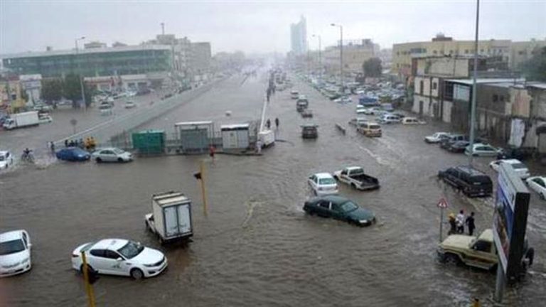 تصاویر تکان‌دهنده از باران‌های ویرانگر در مکه‌مکرمه + ویدیو