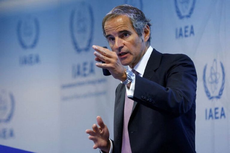 آرزو می‌کنم به زودی به ایران بروم و با پزشکان گفتگو کنم!