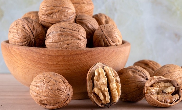 4 خاصیت شگفت‌انگیز گردو تازه برای کمک به لاغری منحصر به فرد