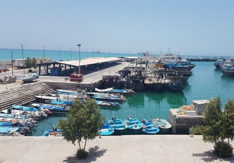 راز پای قطری ها که به بندر دیر باز شد! بیایید با هم این ماجرا را کشف کنیم.