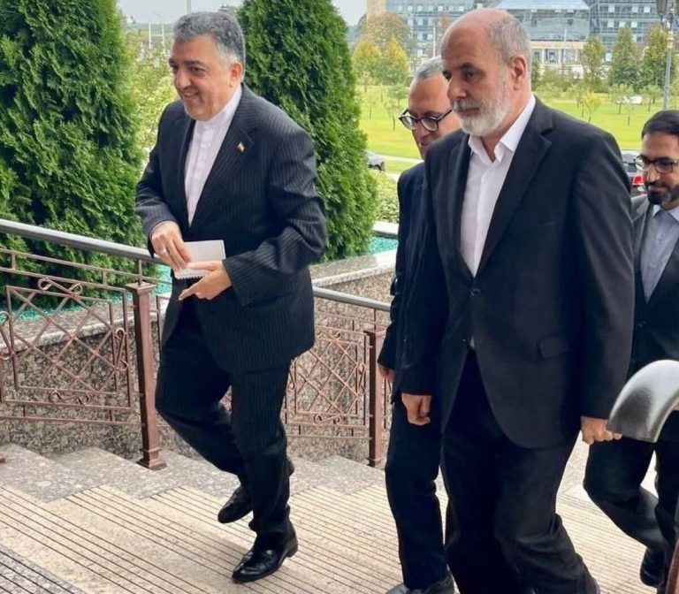 لحظه‌ی تاریخی: دیدار جذاب احمدی نژاد با لوکاشنکو به همراه تصاویر اختصاصی!