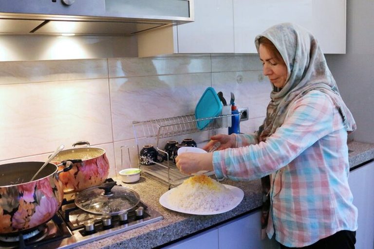 بانوان باید اهمیت تغذیه را در سامانهای خود اغفال نکنند!