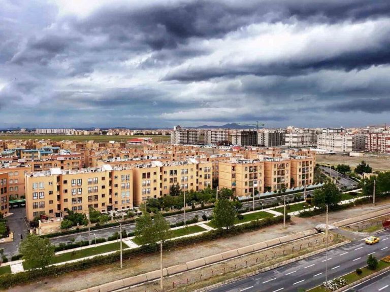 آیا می‌دانید چقدر باید برای اجاره خانه در شهریار آب بخورید؟ + جدول قیمت