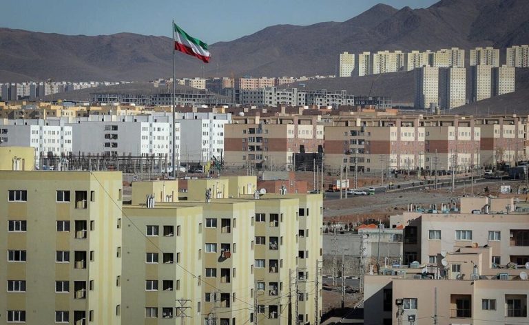 این عنوان رو درکش کن و به صورت جذاب بازنویسیش کن  این افراد از پرداخت مالیات معاف می‌شوند