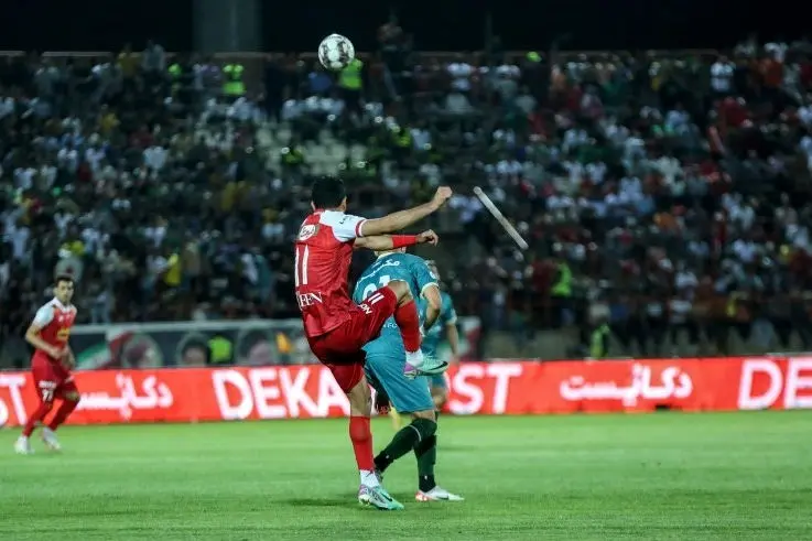 از بعد از ظهر فریاد دیوانه‌ترین بازی فوتبال! بازی شگفت‌انگیز پرسپولیس شمس‌آذر قزوین را چه ساعتی می‌توانید تماشا کنید و از کدام شبکه پخش می‌شود؟