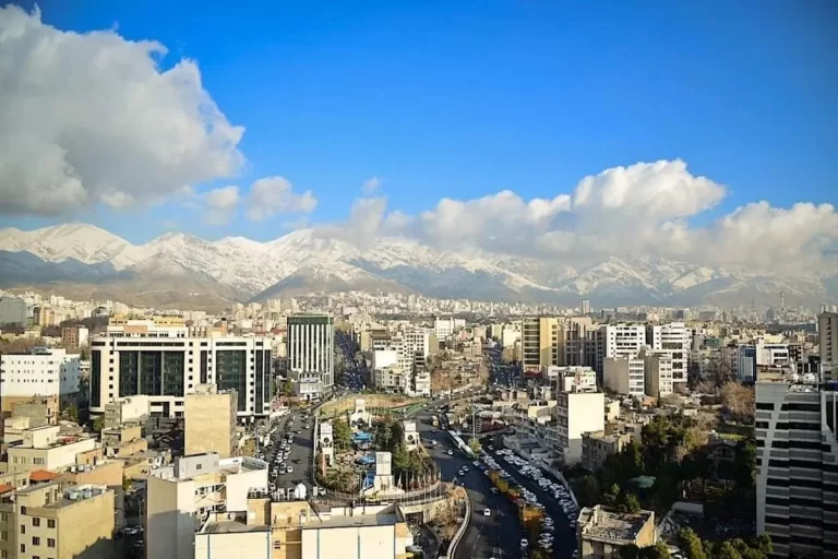 پیش بینی هواشناسی: تهران تحت سایه ابرها تا ۵ روز آینده!/ رویای برف و باد شدید در قله‌ها بر روی کوهستان‌هاست