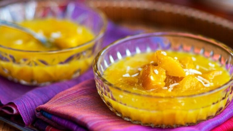 راهنمای تهیه فرنی حلوا کدویی: دسر دلپذیر و گرم برای فصل پاییز