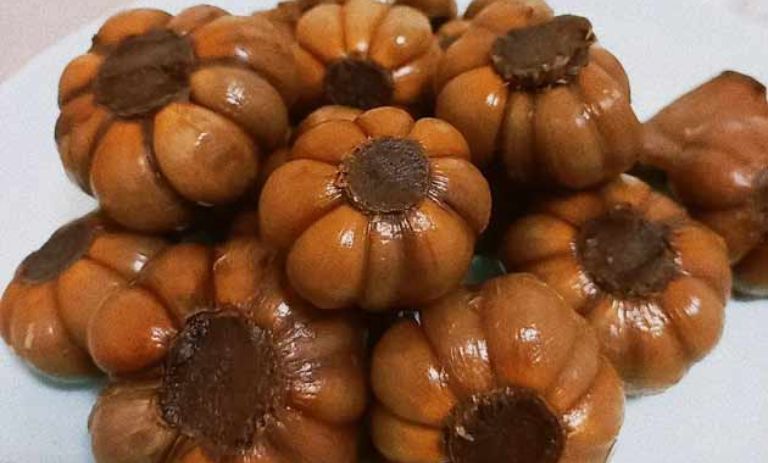 طرز تهیه سیر ترشی با شیره انگور؛ طعمی متفاوت اما لذیذ