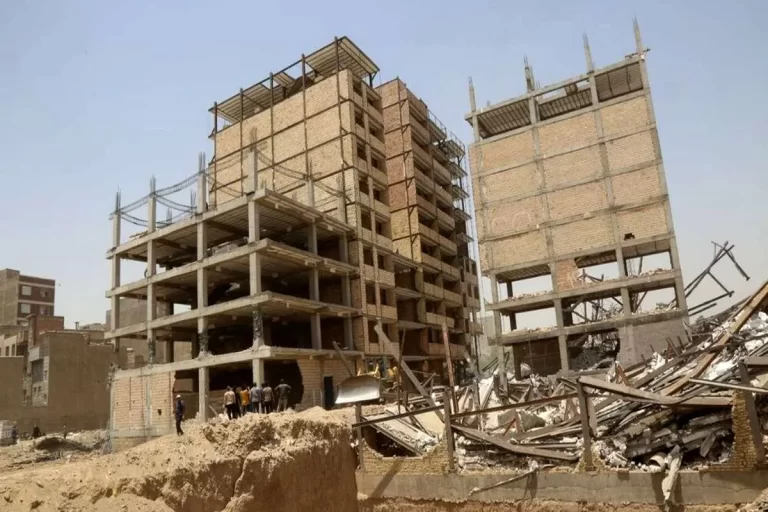 تخفیف ۵۰ درصد ی عوارضی بافت فرسوده به فراموشی سپرده شده است/ متقاضیان نوسازی بافت‌های فرسوده در صف دریافت تسهیلات ساخت۱