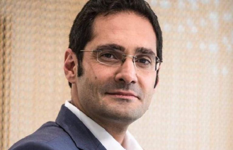 پایگاه خبری تحلیلی اخباربانک – «علیرضا معرفت» رئیس شورای عالی کانون بانک ها و موسسات اعتباری خصوصی شد