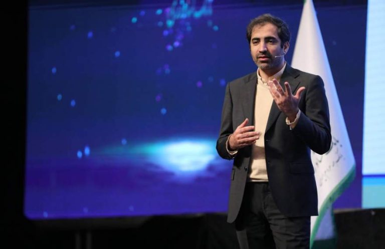 پایگاه خبری تحلیلی اخباربانک – لندتک‌ها برای بقا، انصاف و قانون مداری را سرلوحه کار خود قرار دهند