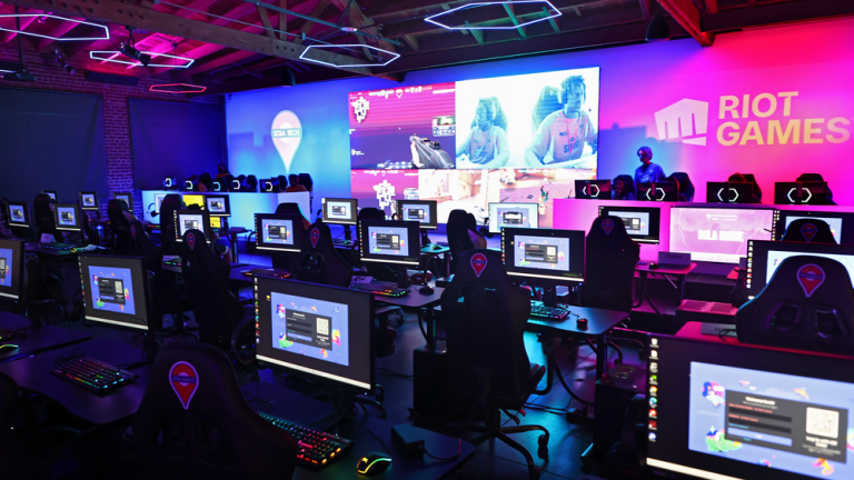 توی گیم نت چه بازی‌ای رو بیشتر تجربه می‌کردیم؟