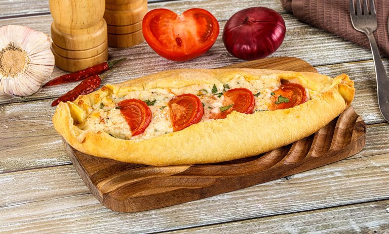 طرز تهیه فست فود خانگی سریع و فوری؛ با مرغ و نان باگت