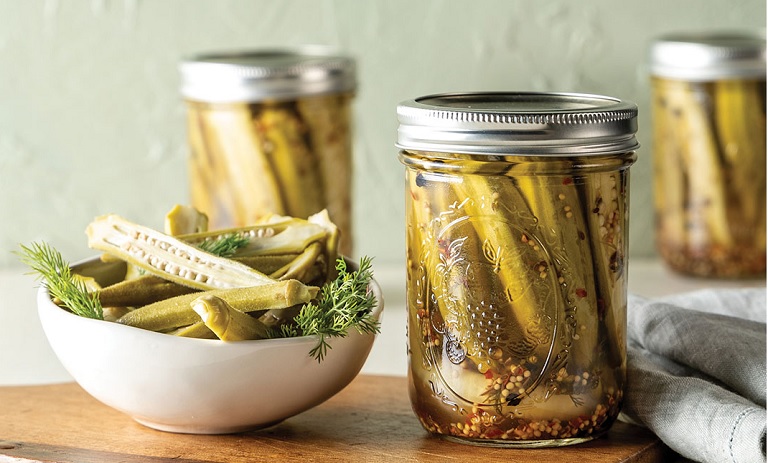 طرز تهیه ترشی بامیه+ نکات کپک نزدن