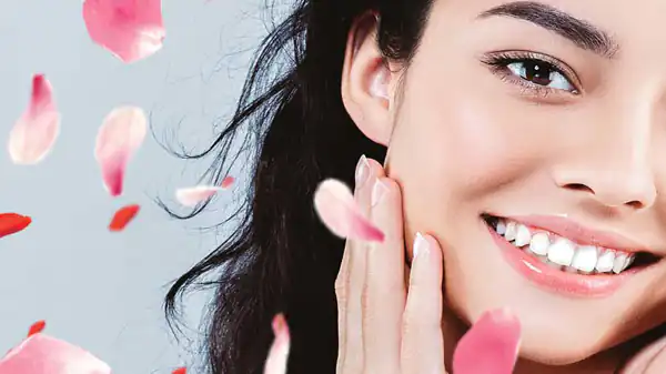 تعبیر خواب شستن صورت با گلاب برای زن متاهل و باردار و دختر مجرد از روانشناسی