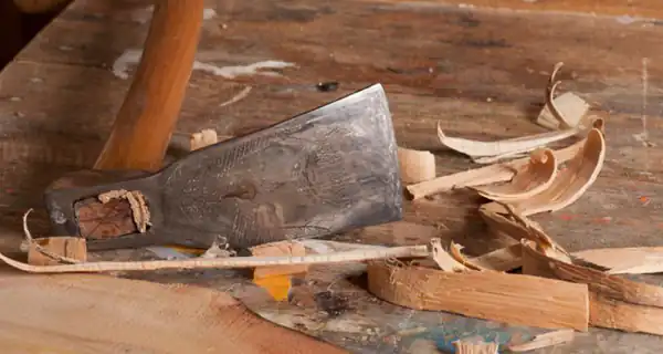 تعبیر خواب تیشه برای زن متاهل و باردار و دختر مجرد از روانشناسی