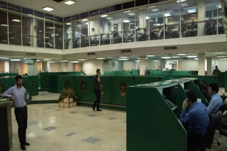 چه ریسک‌هایی سهامداران حقیقی بورس را تهدید می‌کند؟ – تجارت نیوز