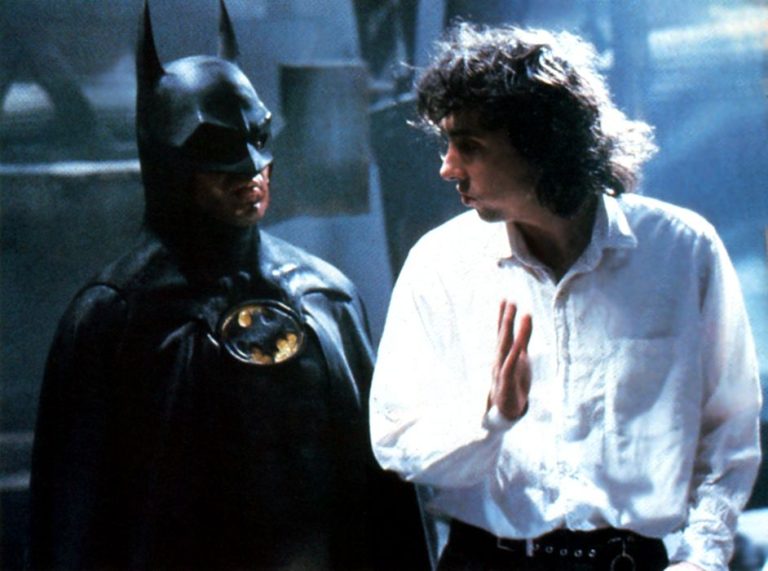 چگونه بتمن تیم برتون به ژانر ابرقهرمانی بال‌و‌پر داد