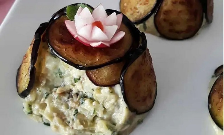 طرز تهیه سالاد بادمجان آذربایجانی؛ سالاد معروف و خوشمزه