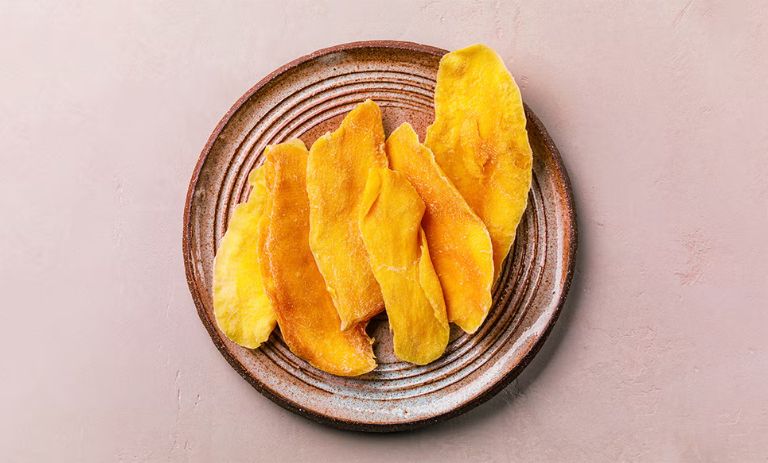 کالری انبه خشک چقدر است؟