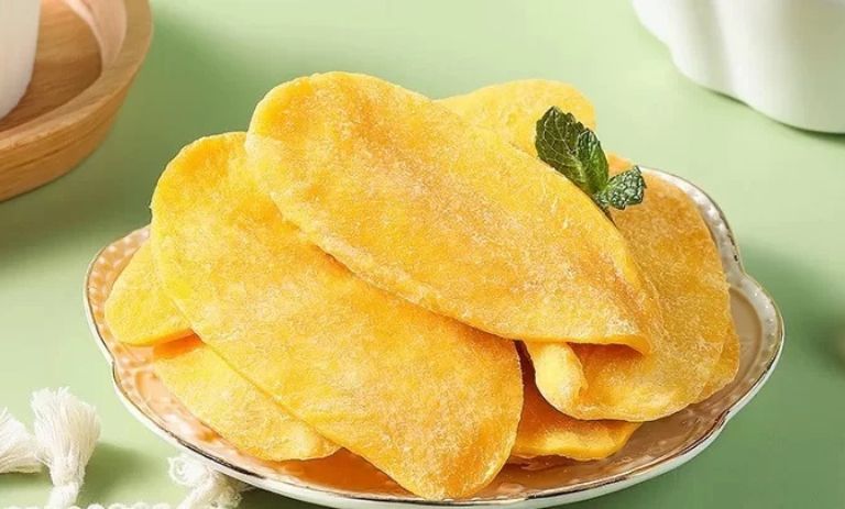 طرز تهیه انبه خشک (چیپس انبه)؛ بدون سیاه شدن با حفظ رنگ