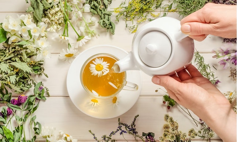 معرفی انواع دمنوش برای تنظیم خواب