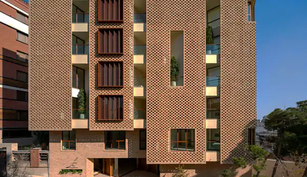 تعبیر خواب ساختمان چند طبقه برای زن متاهل و باردار و دختر مجرد از روانشناسی