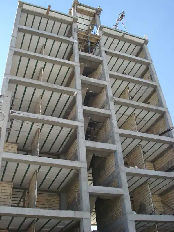 تعبیر خواب ساختمان نیمه کاره در حال ساخت برای زن متاهل و باردار و دختر مجرد