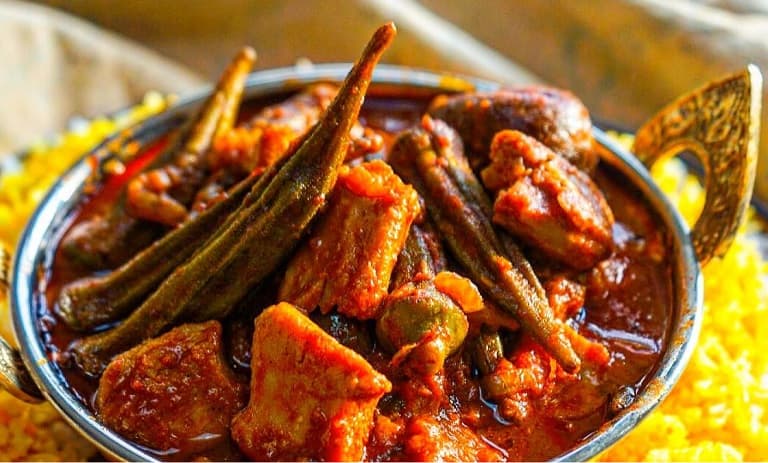 طرز تهیه تاس کباب با بامیه+ نکات و فوت‌و‌فن ها