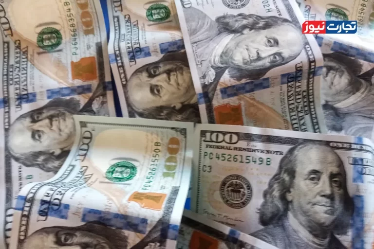 پیش بینی قیمت دلار پنجشنبه ۹ مرداد ۱۴۰۴ / دلار روی ریل احتیاط ایستاد