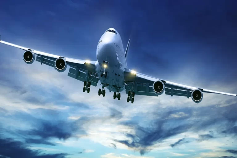 لغو ۱۷۰ پرواز و سرگردانی ۳۰ هزار مسافر در فرانسه – تجارت نیوز