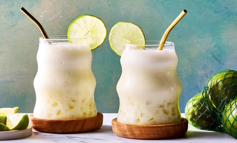 طرز تهیه لیموناد برزیلی؛ خوشمزه و آسان