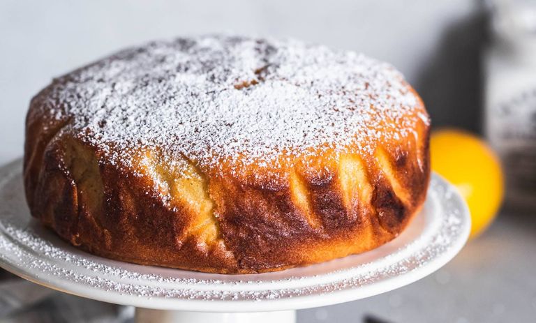 طرز تهیه کیک لیمو؛ کیک خوشمزه تابستانی