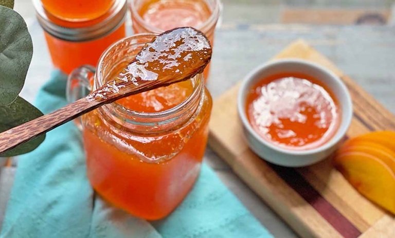 طرز تهیه مربای هلو انجیری+ نکات شکرک نزدن آن