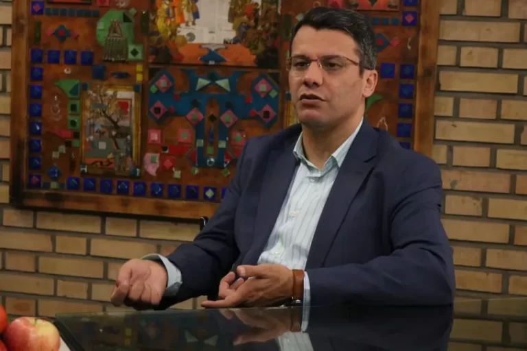 اجرای اسنپ‌بک به کشورها اجازه می‌دهد حتی محموله‌های دریایی ایران را در صورت لزوم نابود کنند / سفر پزشکیان به چین می‌تواند به احیای سند 25 ساله منتهی شود