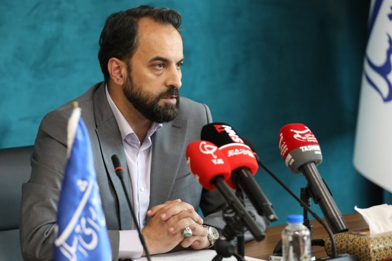 بررسی کاهش ظرفیت پزشکی و دندانپزشکی در دستور کار مجلس قرار می‌گیرد/کاهش ظرفیت پذیرش رشته‌های پزشکی و دندانپزشکی منطقی نیست