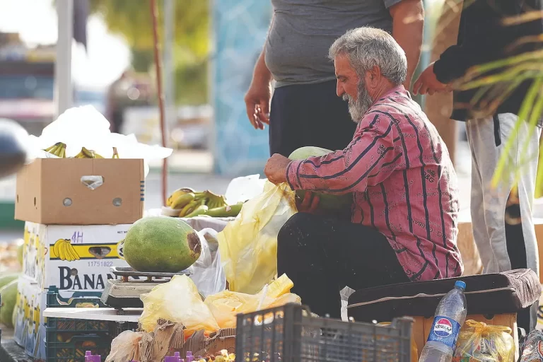 طبقه متوسط نه درحال نابودی که دارد پوست می‌اندازد