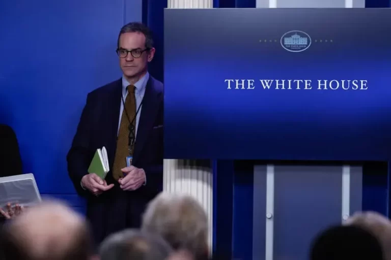 خروج مذاکره‌کننده ارشد آمریکایی در پرونده هسته‌ای ایران از وزارت خارجه آمریکا