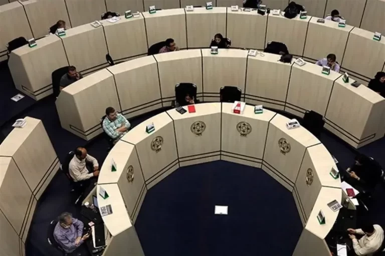 جذب ۵۱۲ همت منابع مالی از بازار سرمایه