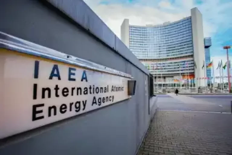 یک هیئت ایرانی امروز به وین می‌رود