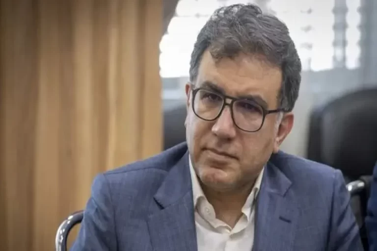 فرار مدیر مالی سابق شرکت نفت