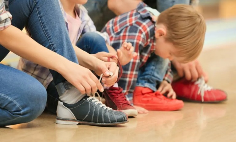 بهترین انتخاب‌ها برای کفش مدرسه؛ راحتی و استحکام در یک قدم