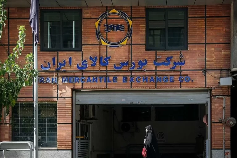 عرضه سه سواری پرطرفدار ایران‌خودرو در بورس