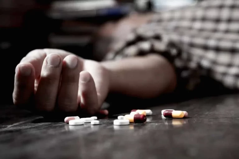 کدام گروه سنی بیشتر در معرض خودکشی قرار دارند؟