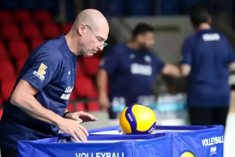 تصویر؛ وقتی پیاتزا ادای ستاره تیم‌ملی را درآورد!