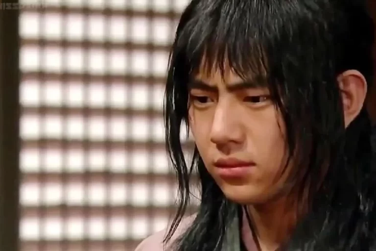 شاهزاده یوری سریال «جومونگ» در ۳۵ سالگی