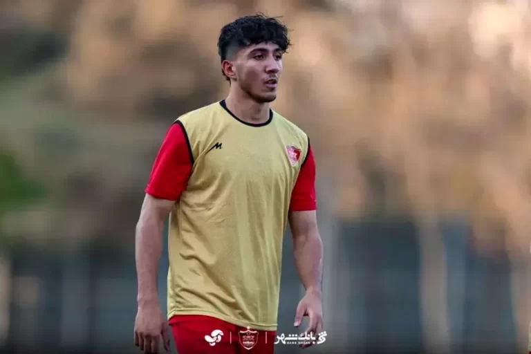 بازگشت جوان جنجالی پرسپولیس به خط دفاع