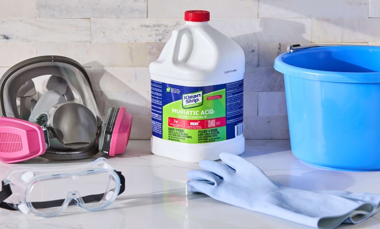 خطرات و نکات مهم در استفاده از جوهر نمک در منزل