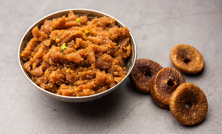 طرز تهیه حلوا انجیر؛ انرژی‌زا و مقوی برای همه